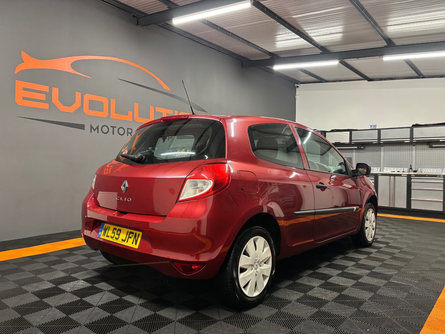 Used Renault Clio 2009 for sale - 77472802: Photo 30