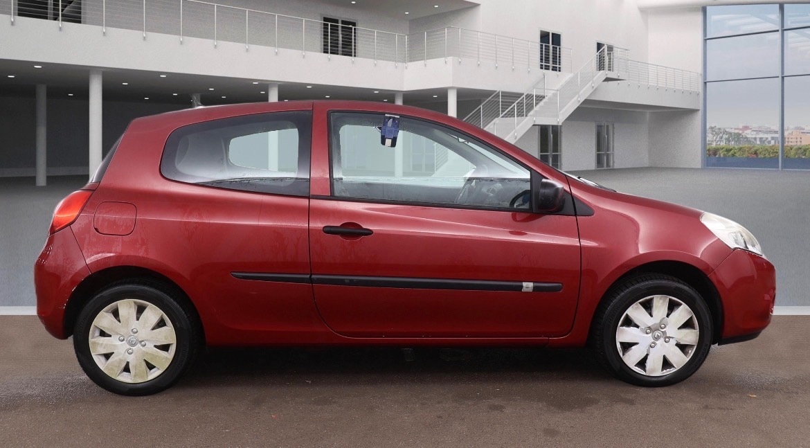 Used Renault Clio 2009 for sale - 77472802: Photo 6