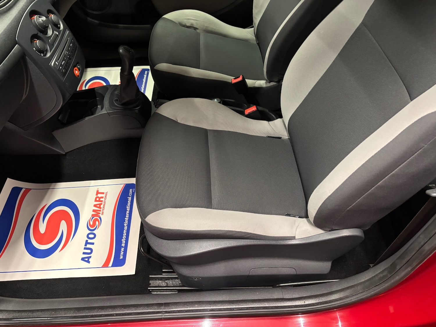 Used Renault Clio 2009 for sale - 77472802: Photo 62