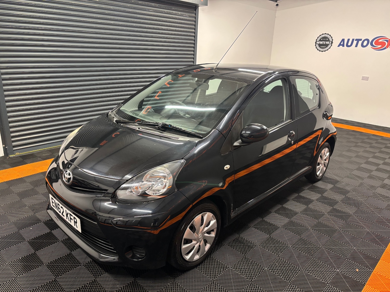 Used Toyota AYGO 2013 for sale - 76304458: Photo 17