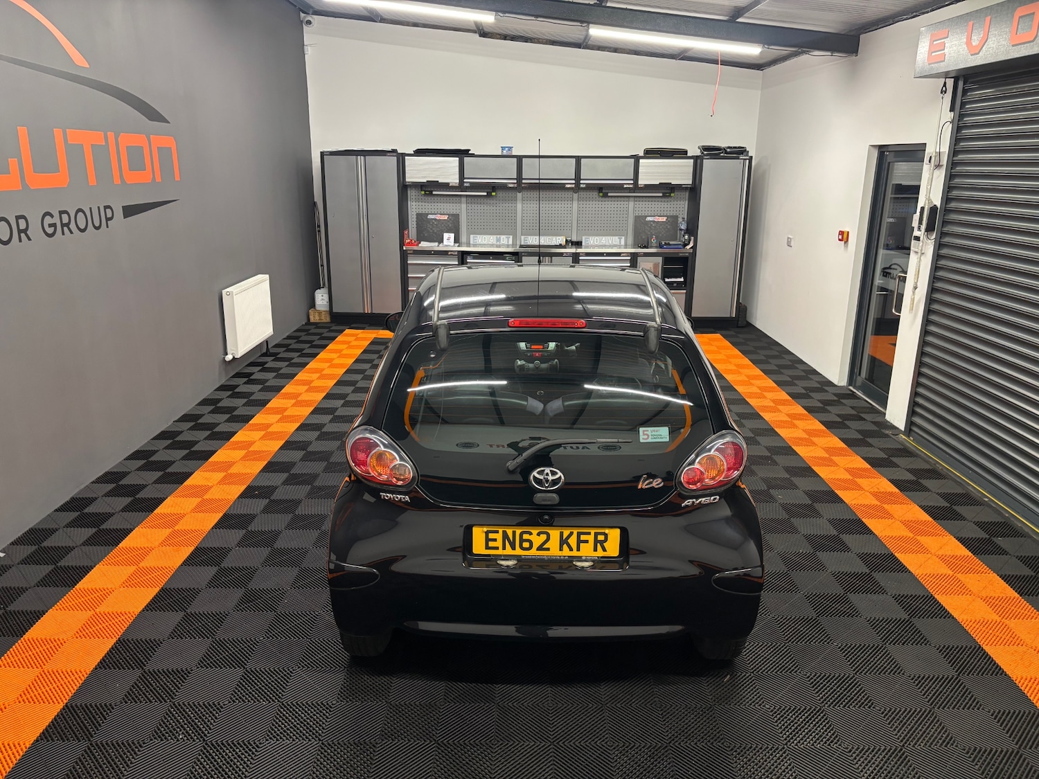 Used Toyota AYGO 2013 for sale - 76304458: Photo 23