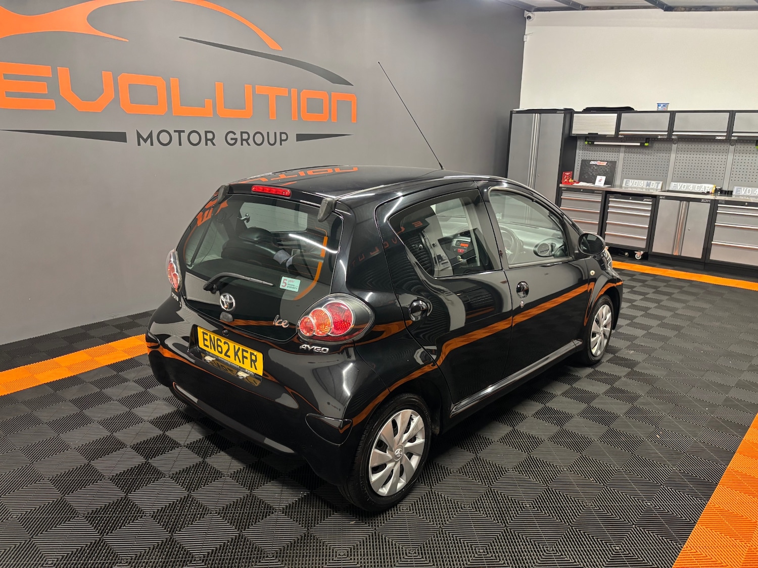 Used Toyota AYGO 2013 for sale - 76304458: Photo 26