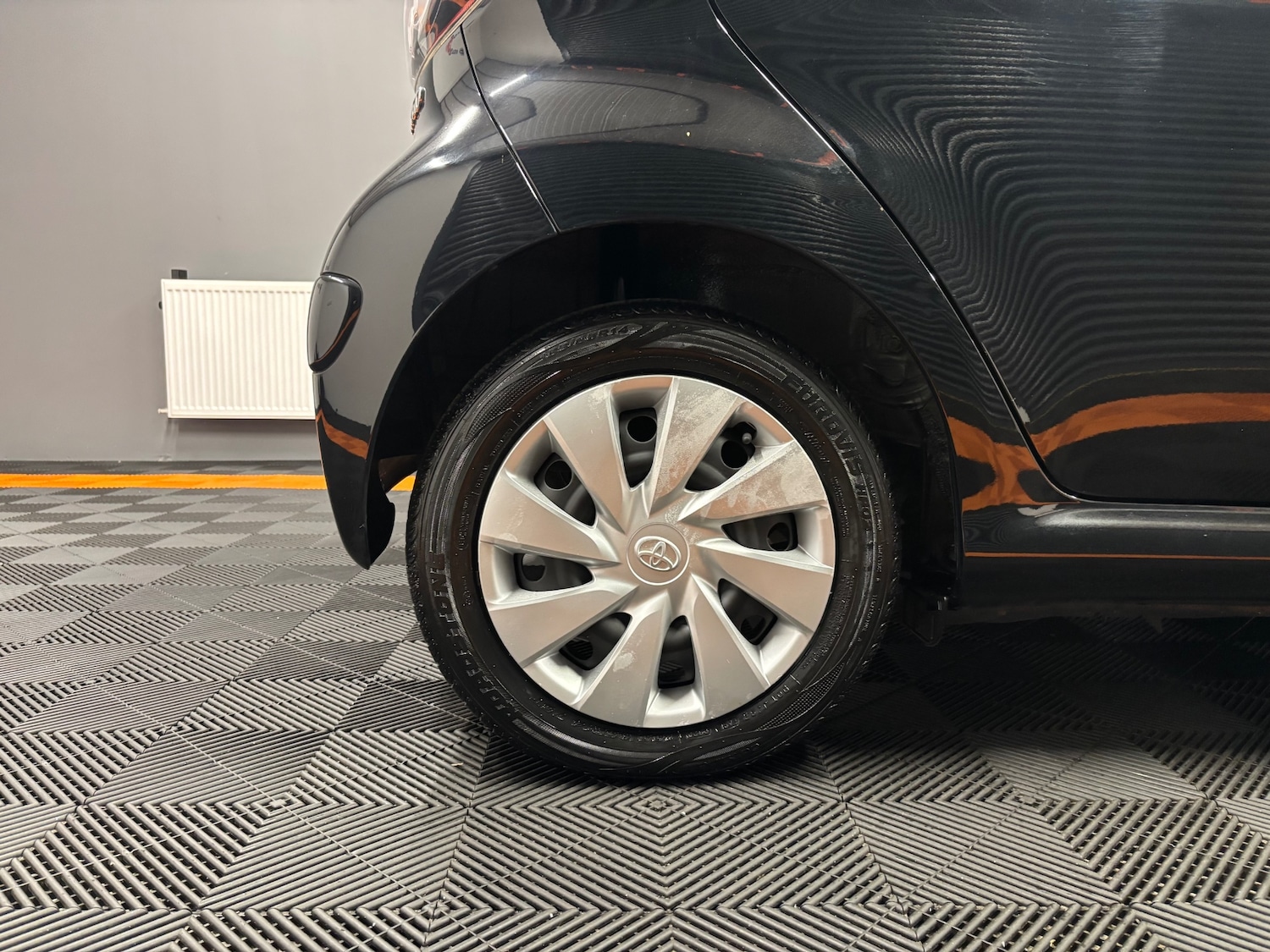 Used Toyota AYGO 2013 for sale - 76304458: Photo 31