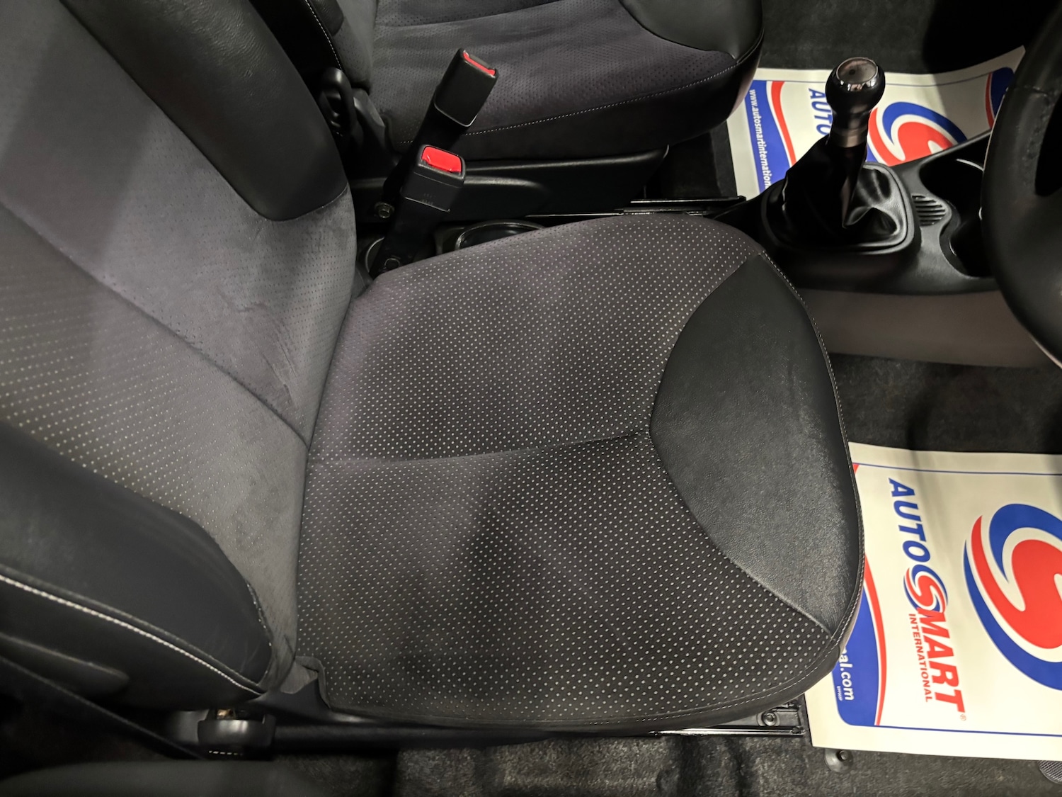 Used Toyota AYGO 2013 for sale - 76304458: Photo 40