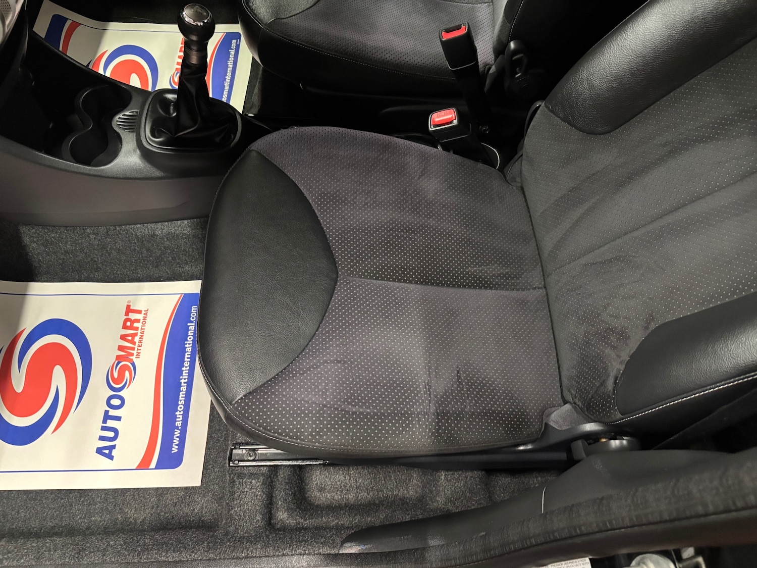 Used Toyota AYGO 2013 for sale - 76304458: Photo 56