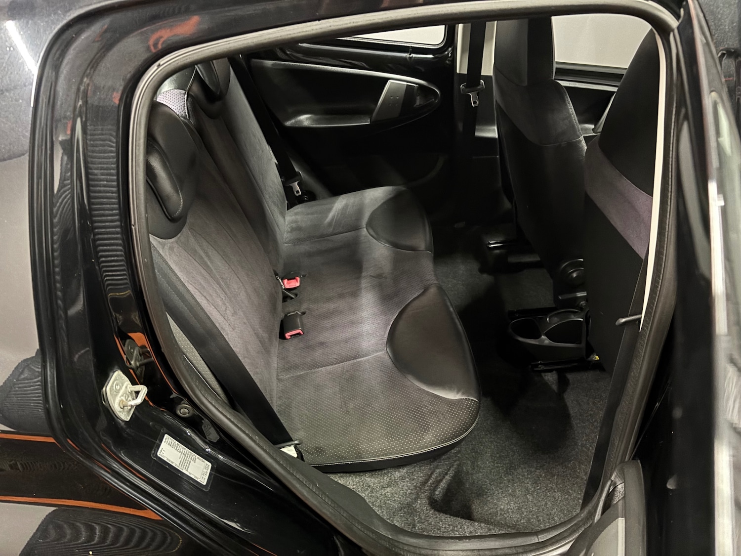 Used Toyota AYGO 2013 for sale - 76304458: Photo 59