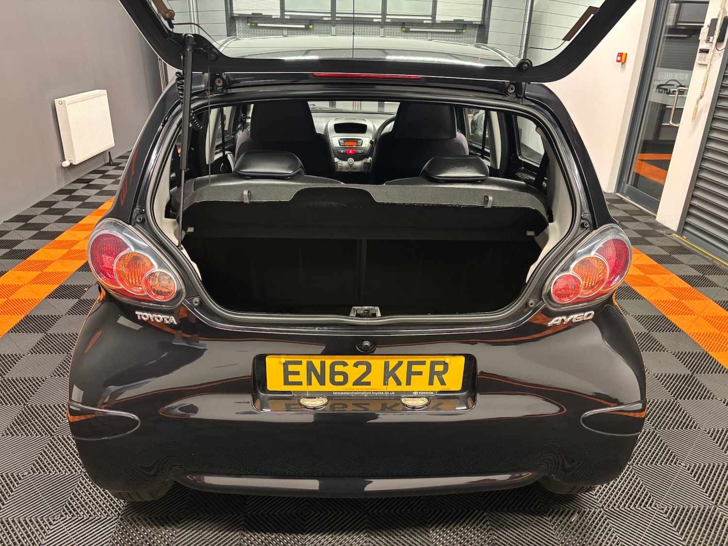 Used Toyota AYGO 2013 for sale - 76304458: Photo 66