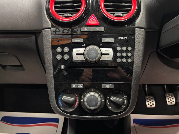Used Vauxhall Corsa 2013 for sale - 75300447: Photo 38