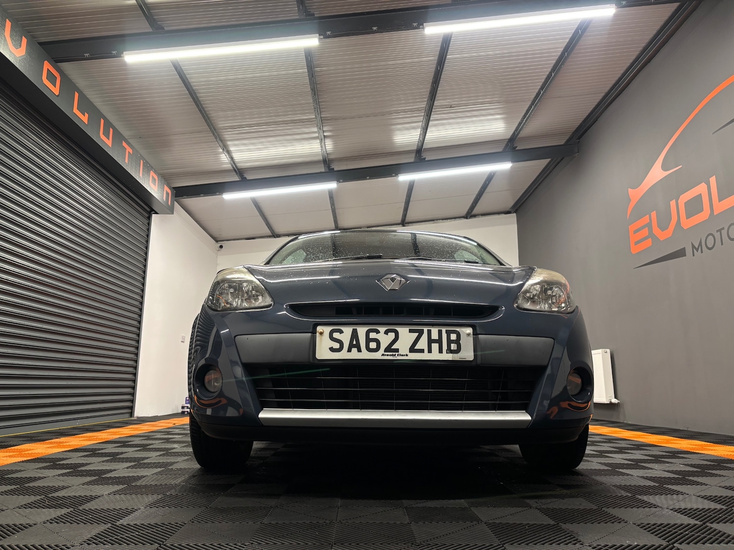 Used Renault Clio 2012 for sale - 76763252: Photo 15