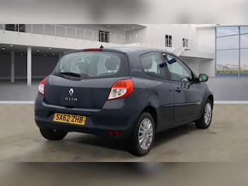 Used Renault Clio 2012 for sale - 76763252: Photo