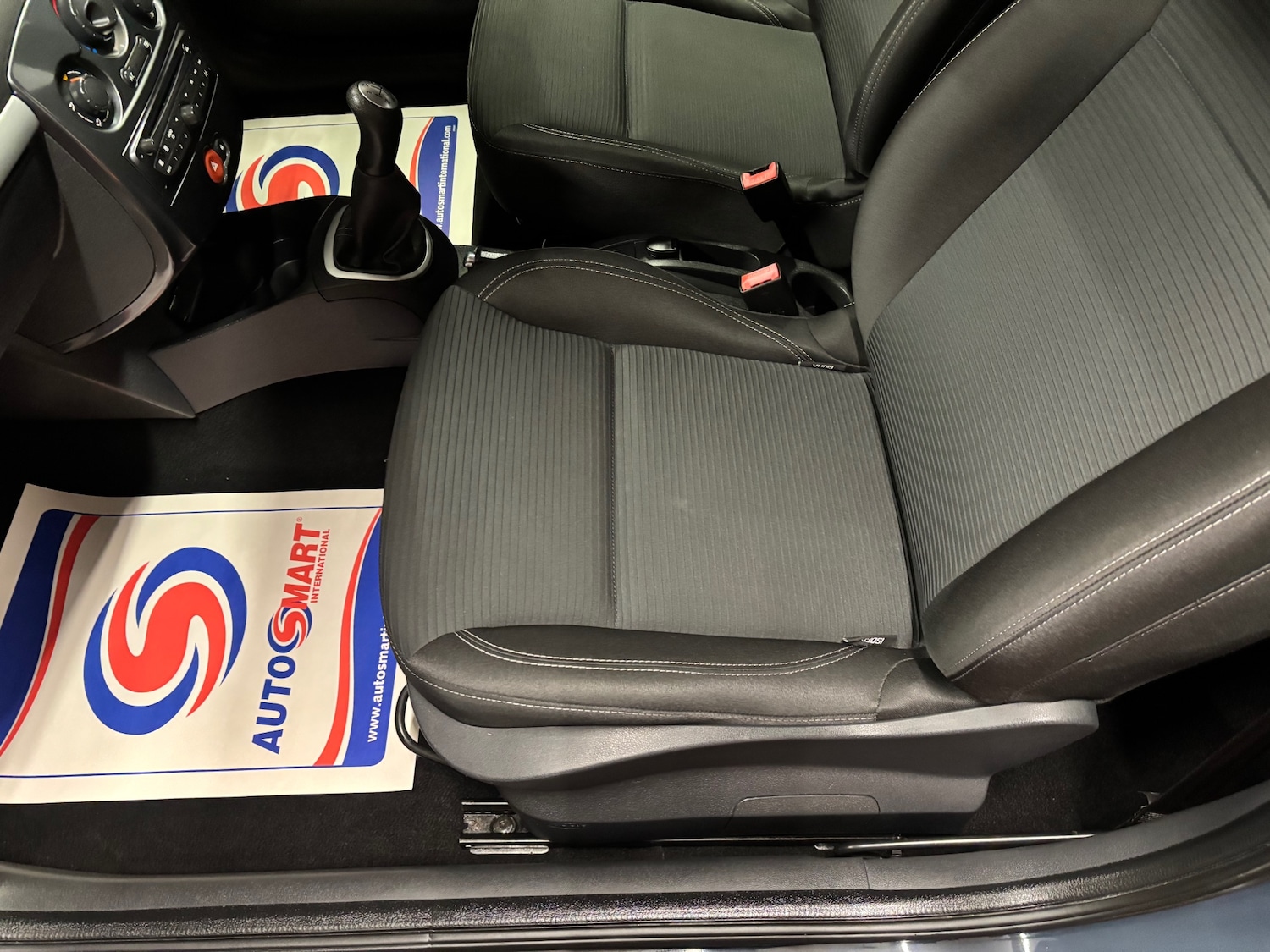 Used Renault Clio 2012 for sale - 76763252: Photo 63