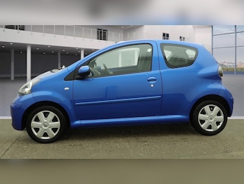 Used Toyota AYGO 2009 for sale - 77168776: Photo