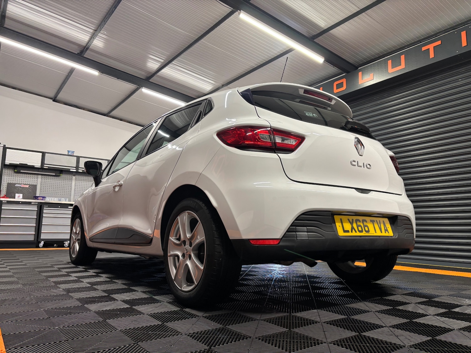 Used Renault Clio 2016 for sale - 76097305: Photo 24