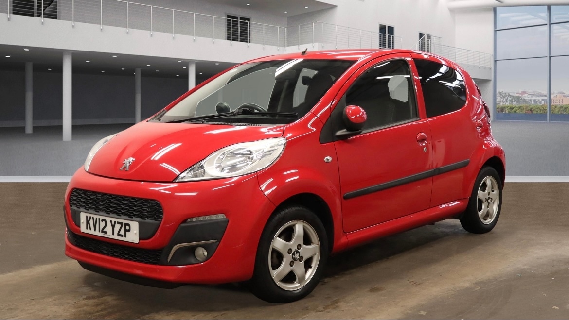 Vehicle 1