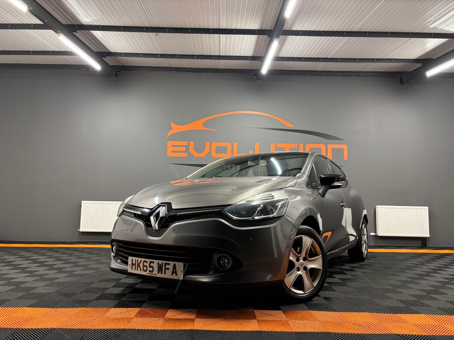 Used Renault Clio 2015 for sale - 77482622: Photo 11