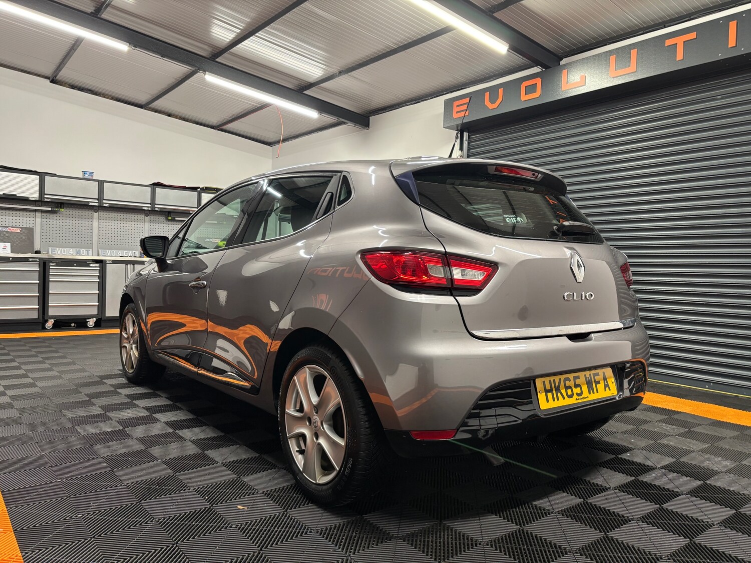 Used Renault Clio 2015 for sale - 77482622: Photo 23