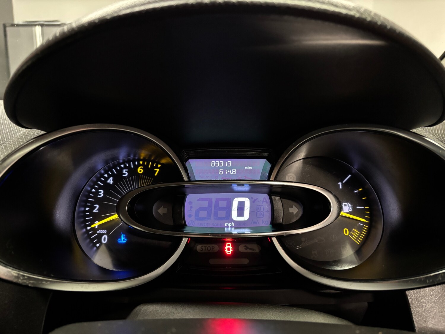 Used Renault Clio 2015 for sale - 77482622: Photo 41