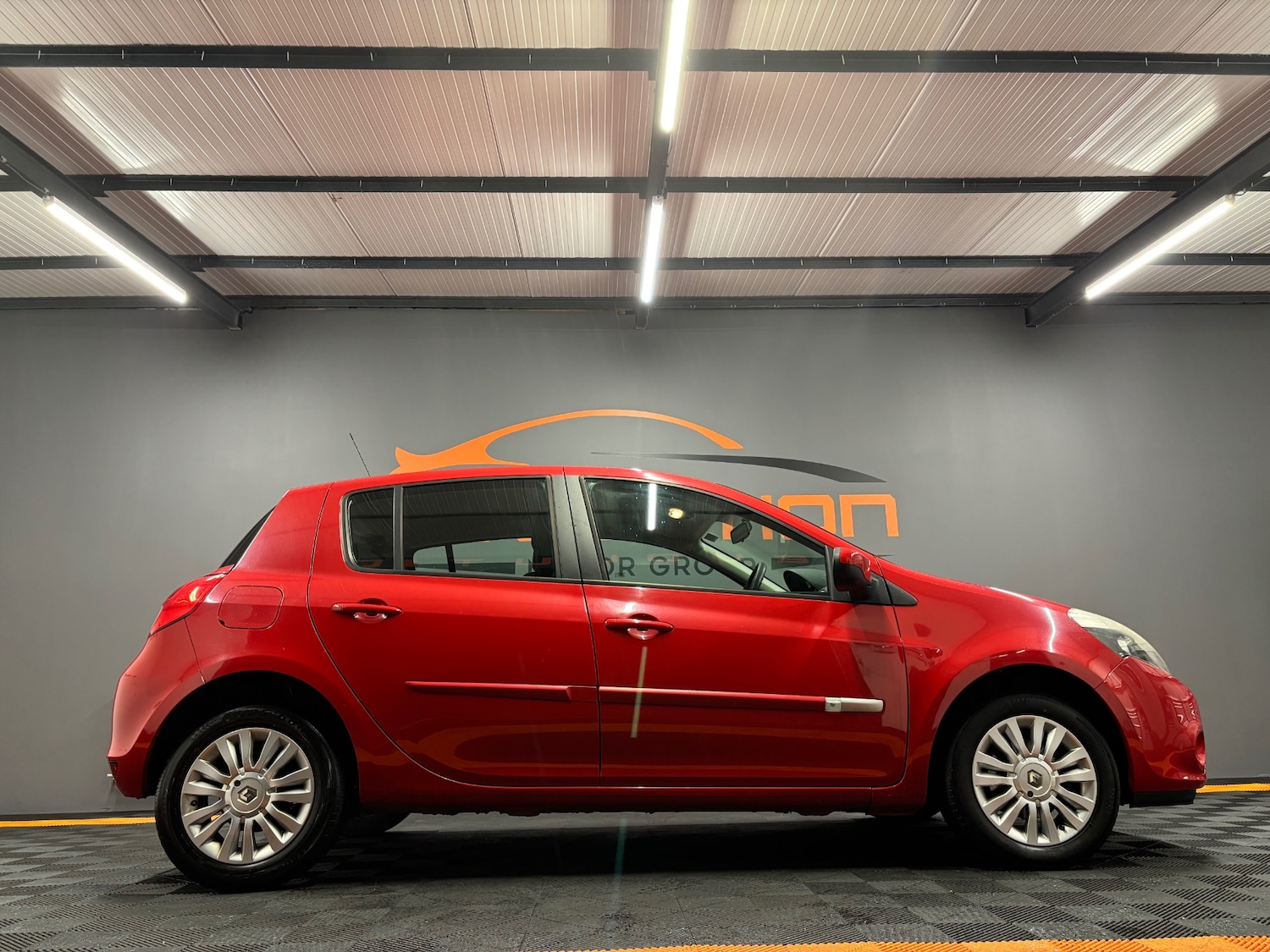 Used Renault Clio 2012 for sale - 77482654: Photo 11