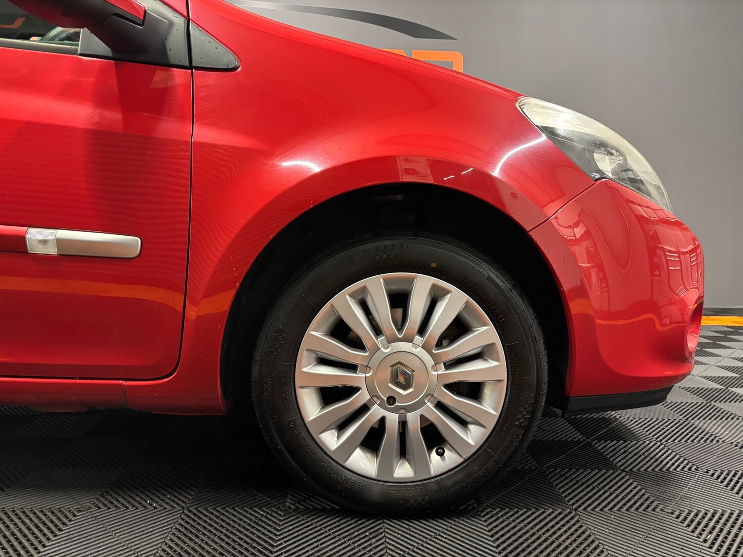 Used Renault Clio 2012 for sale - 77482654: Photo 30