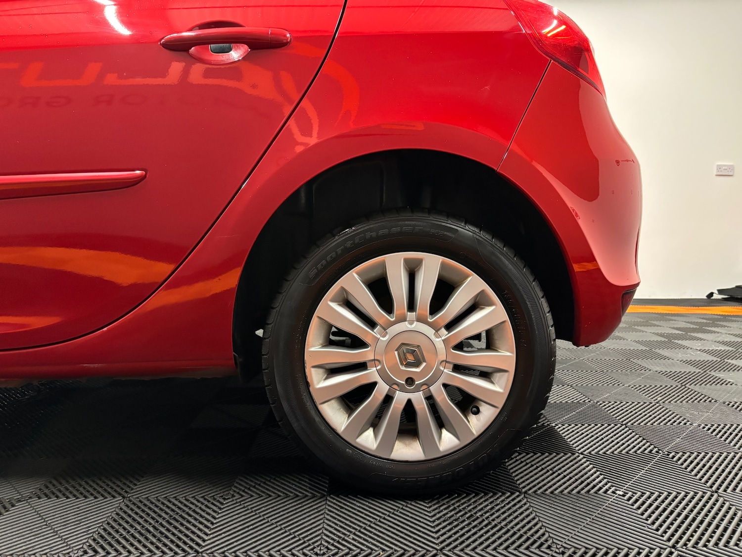 Used Renault Clio 2012 for sale - 77482654: Photo 33