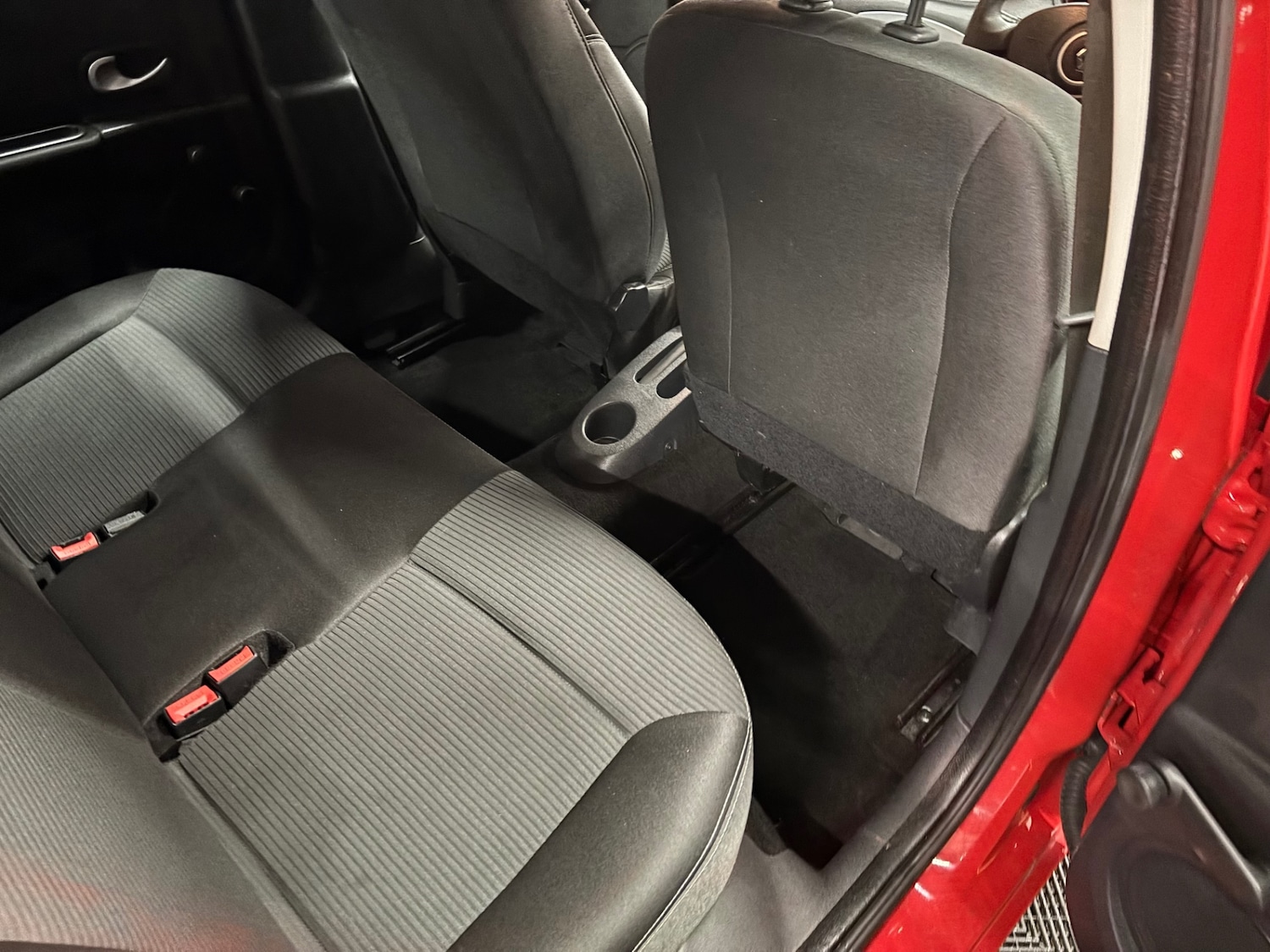 Used Renault Clio 2012 for sale - 77482654: Photo 54