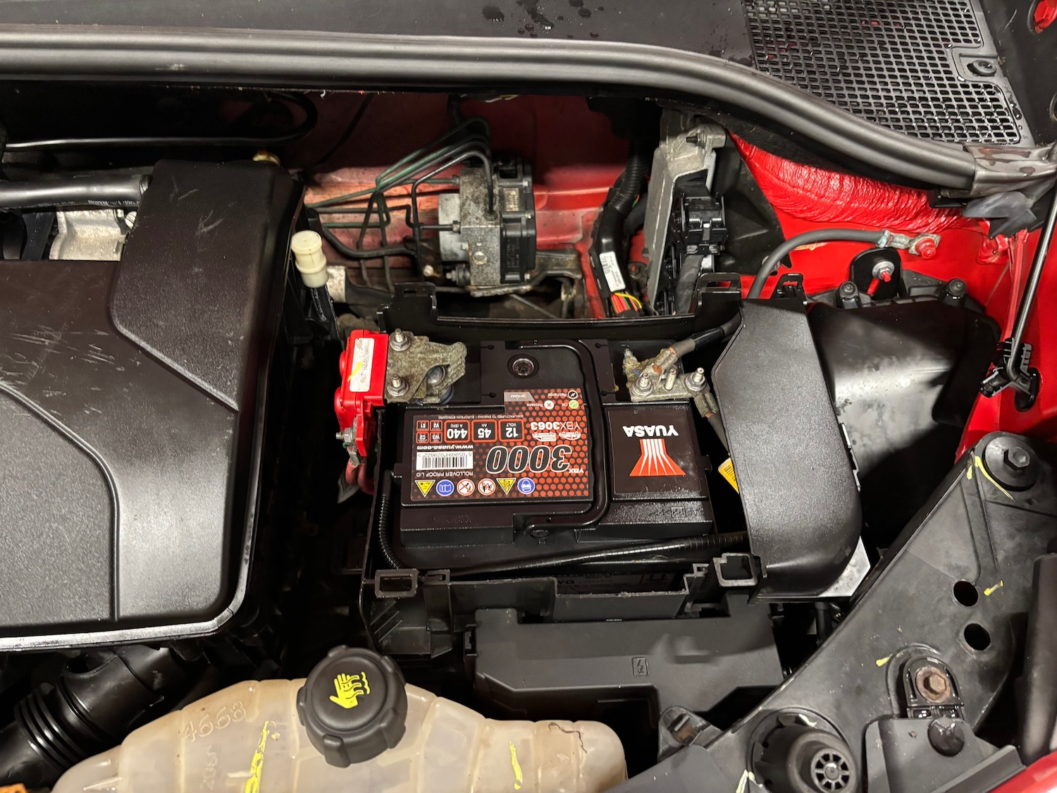 Used Renault Clio 2012 for sale - 77482654: Photo 64