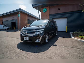 Used Nissan Elgrand 2011 for sale - 79299530: Photo