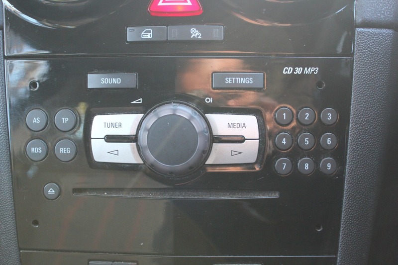 Used Vauxhall Corsa 2013 for sale - 76712190: Photo 15