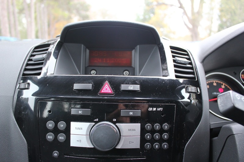 Used Vauxhall Zafira 2013 for sale - 76686857: Photo 13