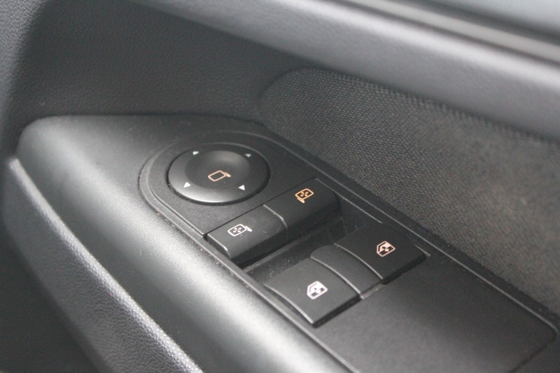 Used Vauxhall Zafira 2013 for sale - 76686857: Photo 17