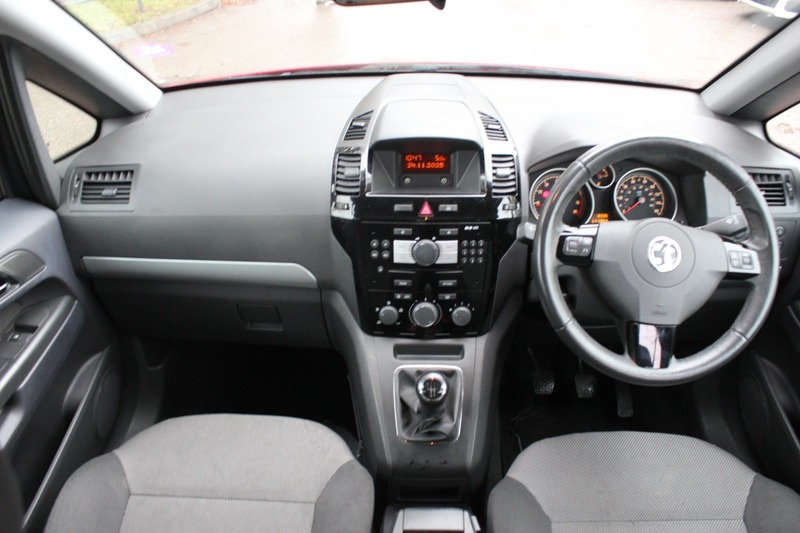 Used Vauxhall Zafira 2013 for sale - 76686857: Photo 9