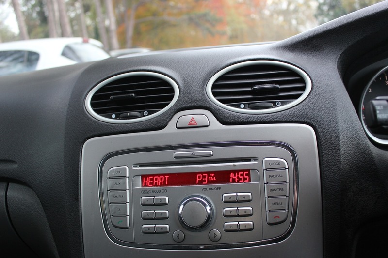 Used Ford Focus 2009 for sale - 76482658: Photo 15