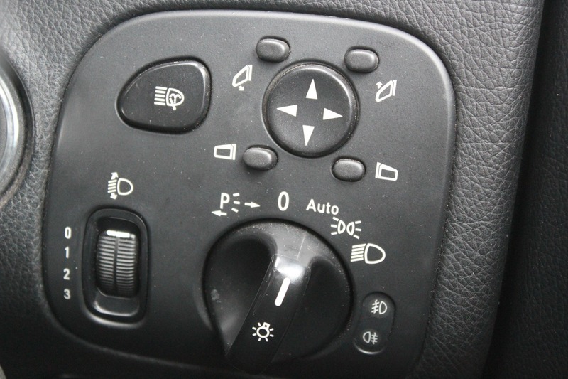 Used Mercedes-Benz CLK 2009 for sale - 76173543: Photo 15