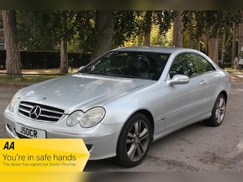 Used Mercedes-Benz CLK 2009 for sale - 76173543: Photo