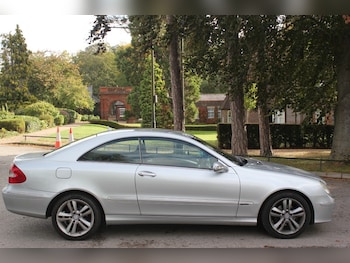 Used Mercedes-Benz CLK 2009 for sale - 76173543: Photo