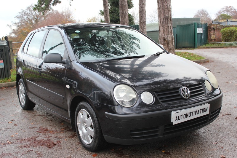 Used Volkswagen Polo 2004 for sale - 76631124: Photo 1
