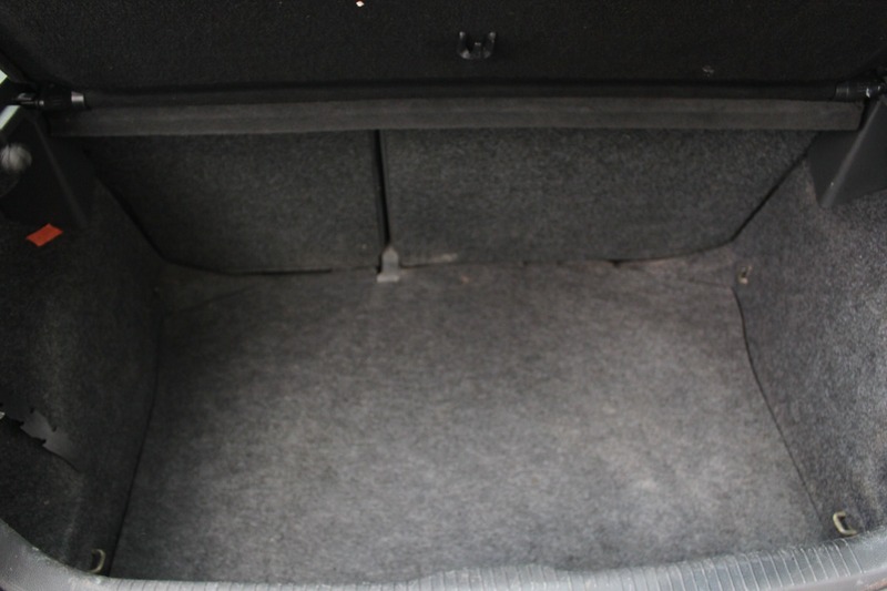 Used Volkswagen Polo 2004 for sale - 76631124: Photo 17