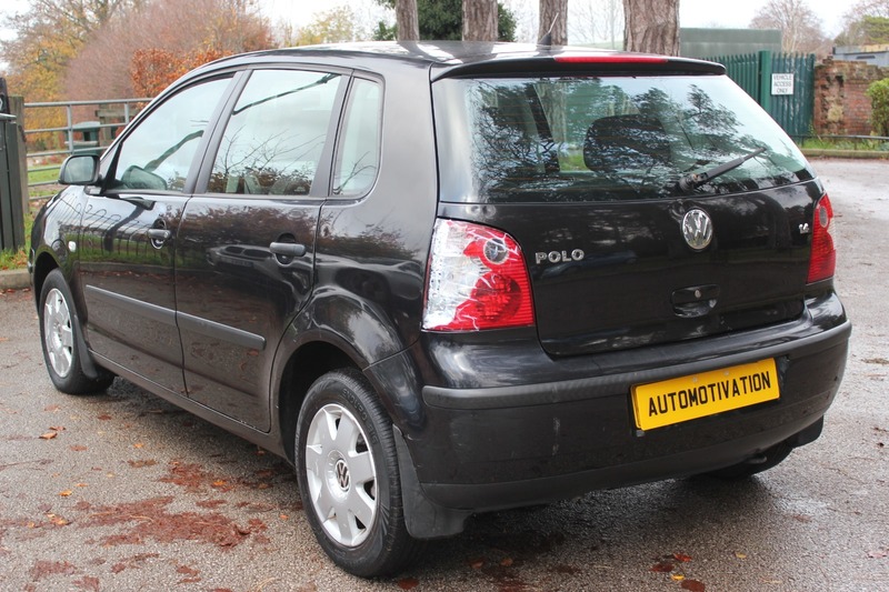 Used Volkswagen Polo 2004 for sale - 76631124: Photo 8