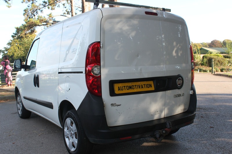 Used Fiat Doblo 2011 for sale - 76093105: Photo 3