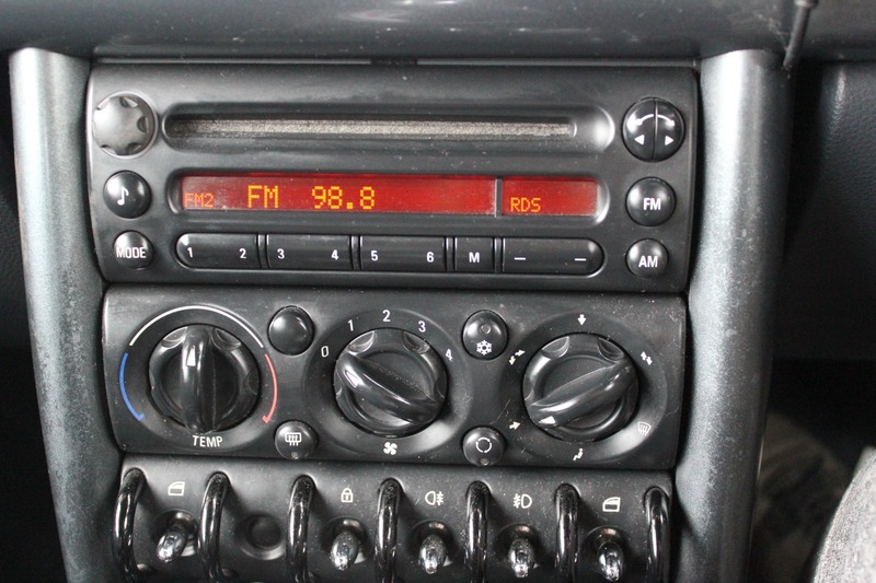 Used MINI Convertible 2006 for sale - 76454938: Photo 16