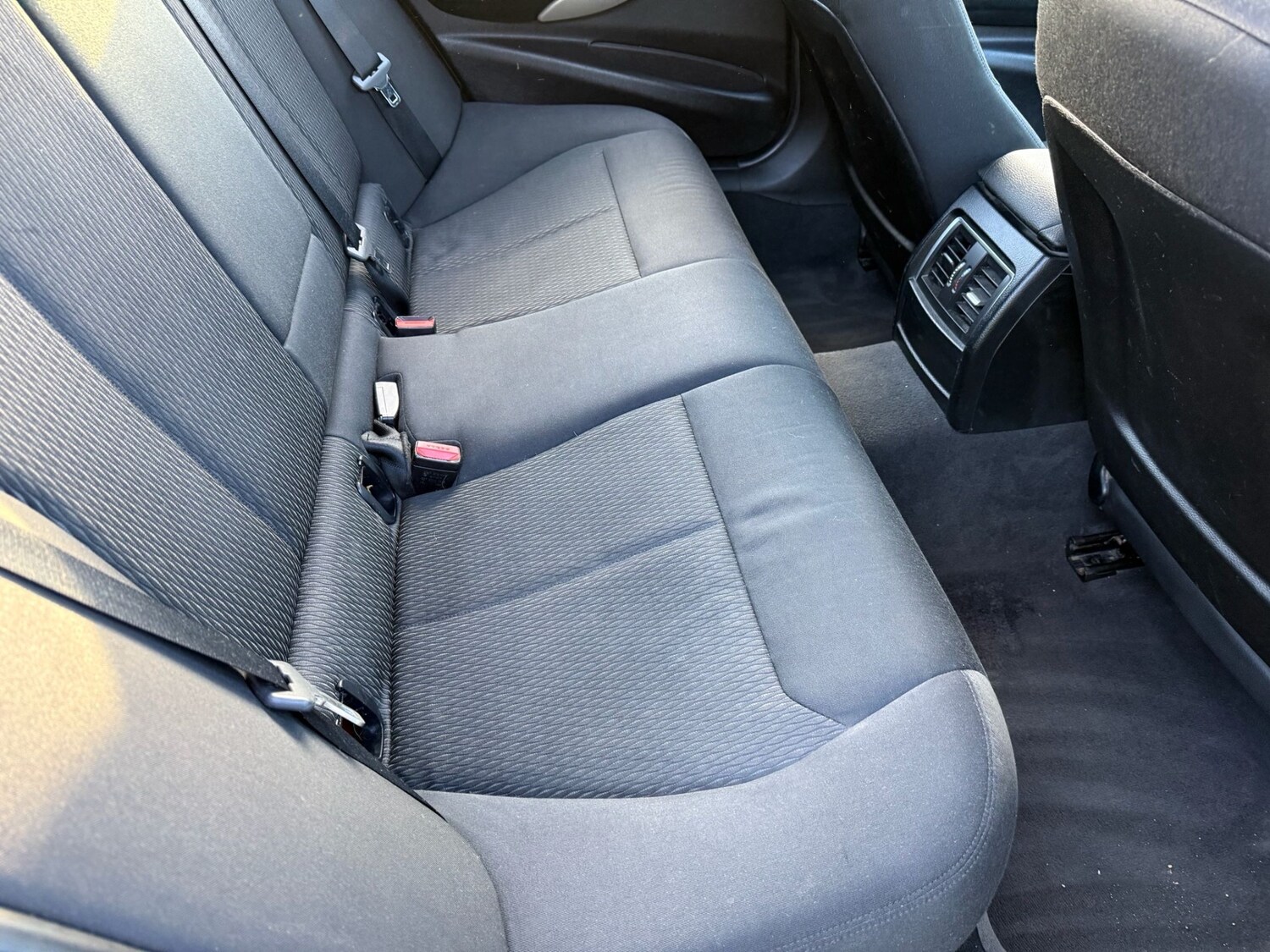 Used BMW 3 Series 2015 for sale - 77617166: Photo 24