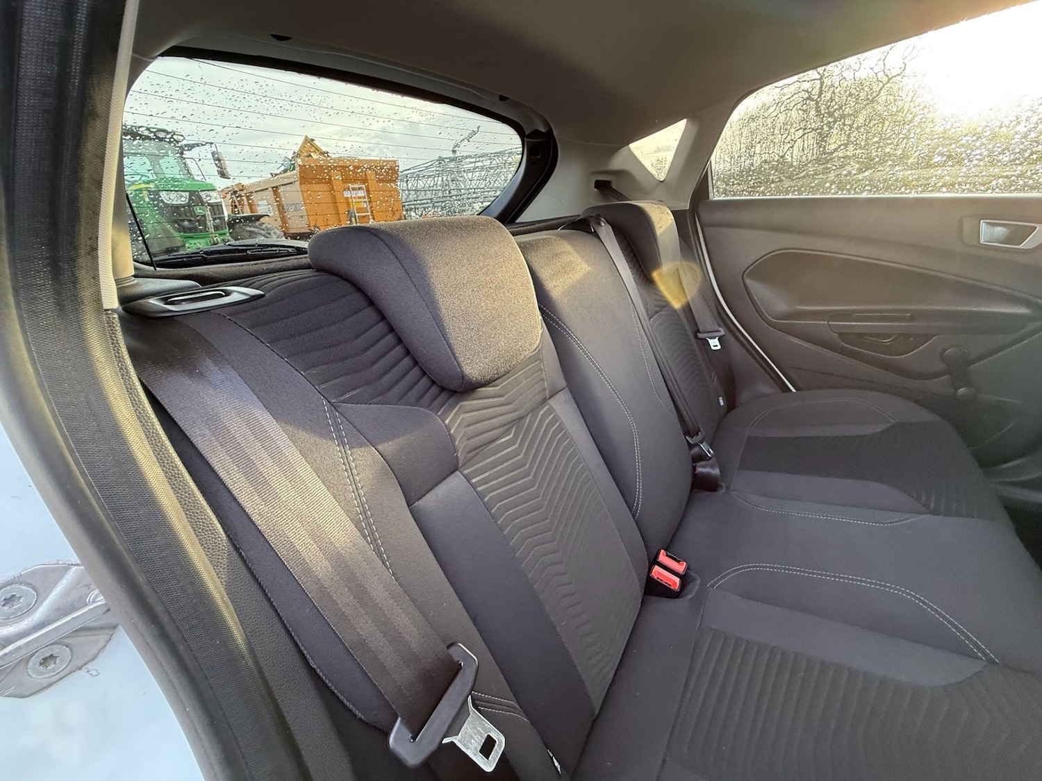 Used Ford Fiesta 2015 for sale - 77622593: Photo 15