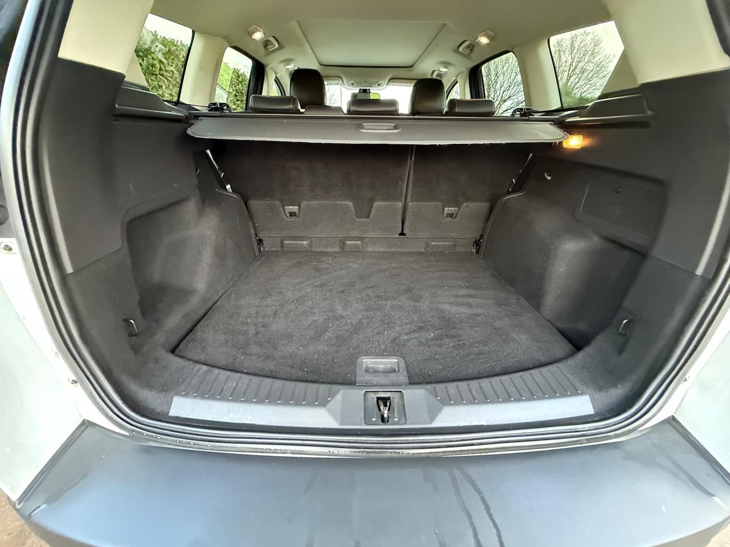 Used Ford Kuga 2015 for sale - 78053409: Photo 10