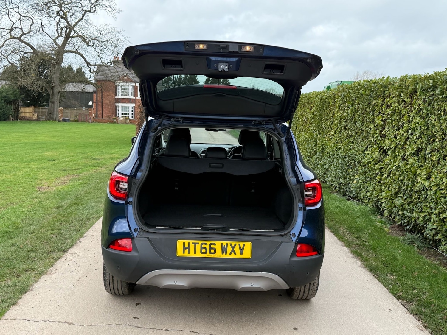 Used Renault Kadjar 2017 for sale - 77640228: Photo 11