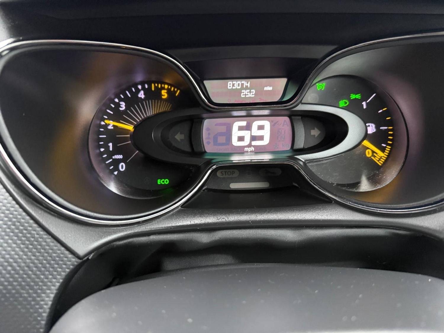 Used Renault Captur 2014 for sale - 77622594: Photo 10