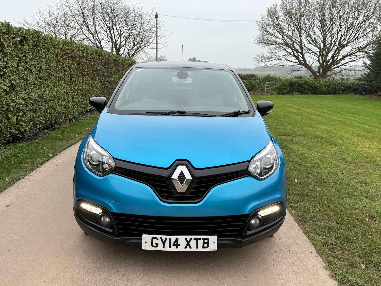Used Renault Captur 2014 for sale - 77622594: Photo 2