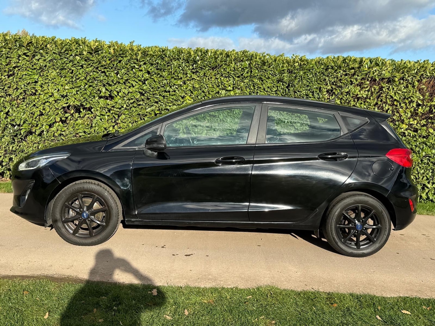 Used Ford Fiesta 2018 for sale - 77618377: Photo 2