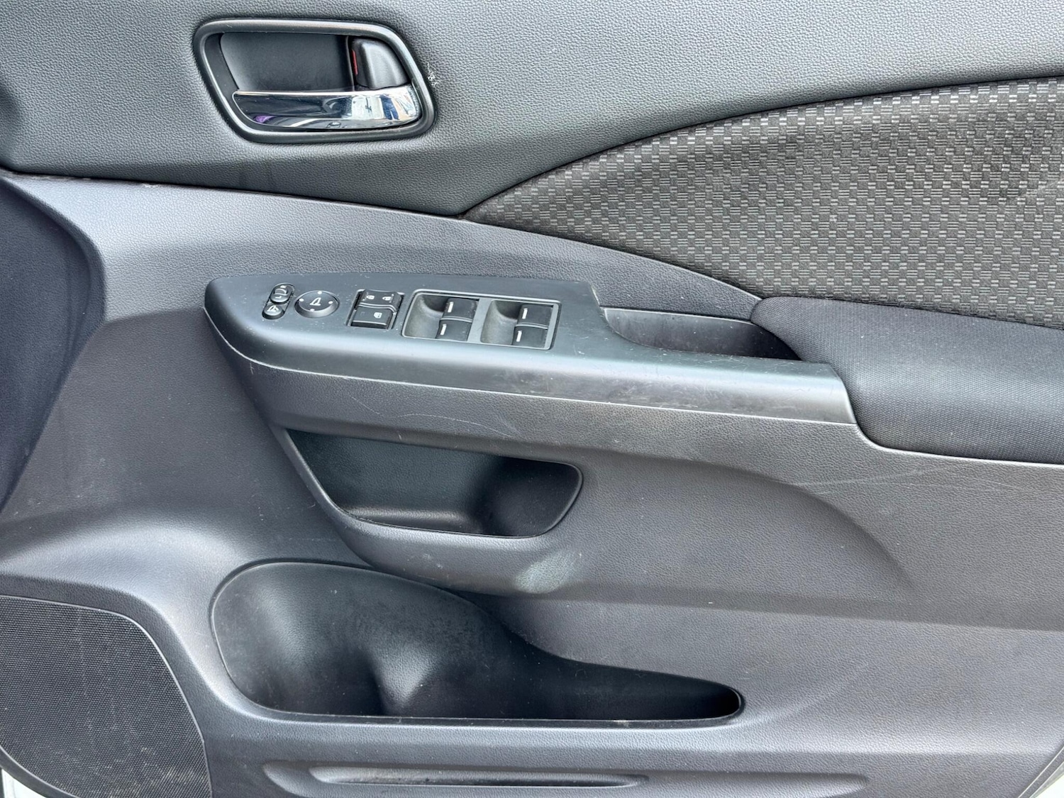 Used Honda CR-V 2018 for sale - 76898415: Photo 35