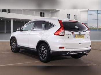 Used Honda CR-V 2018 for sale - 76898415: Photo