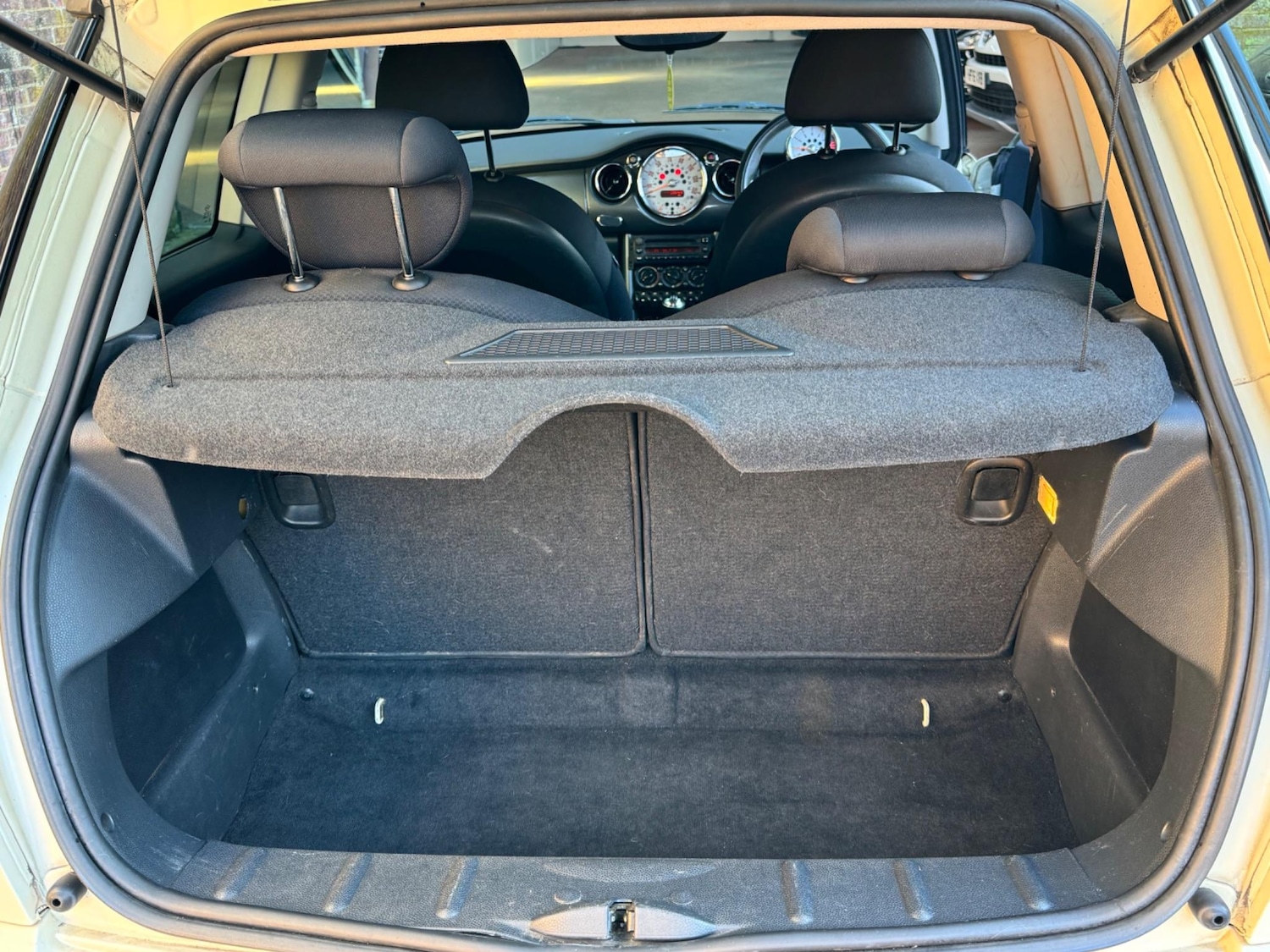Used MINI Hatch 2005 for sale - 76326047: Photo 11